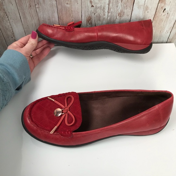A. Weil sz 10 red leather loafers with bow EUC - Picture 3 of 8